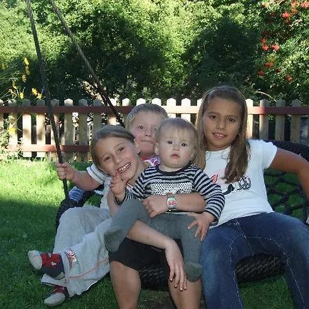 アパート Ferien-am-bauernhof-wohnung-2 *