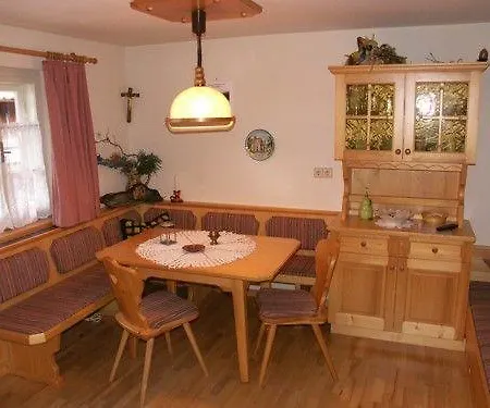 アパート Ferien-am-bauernhof-wohnung-2 *